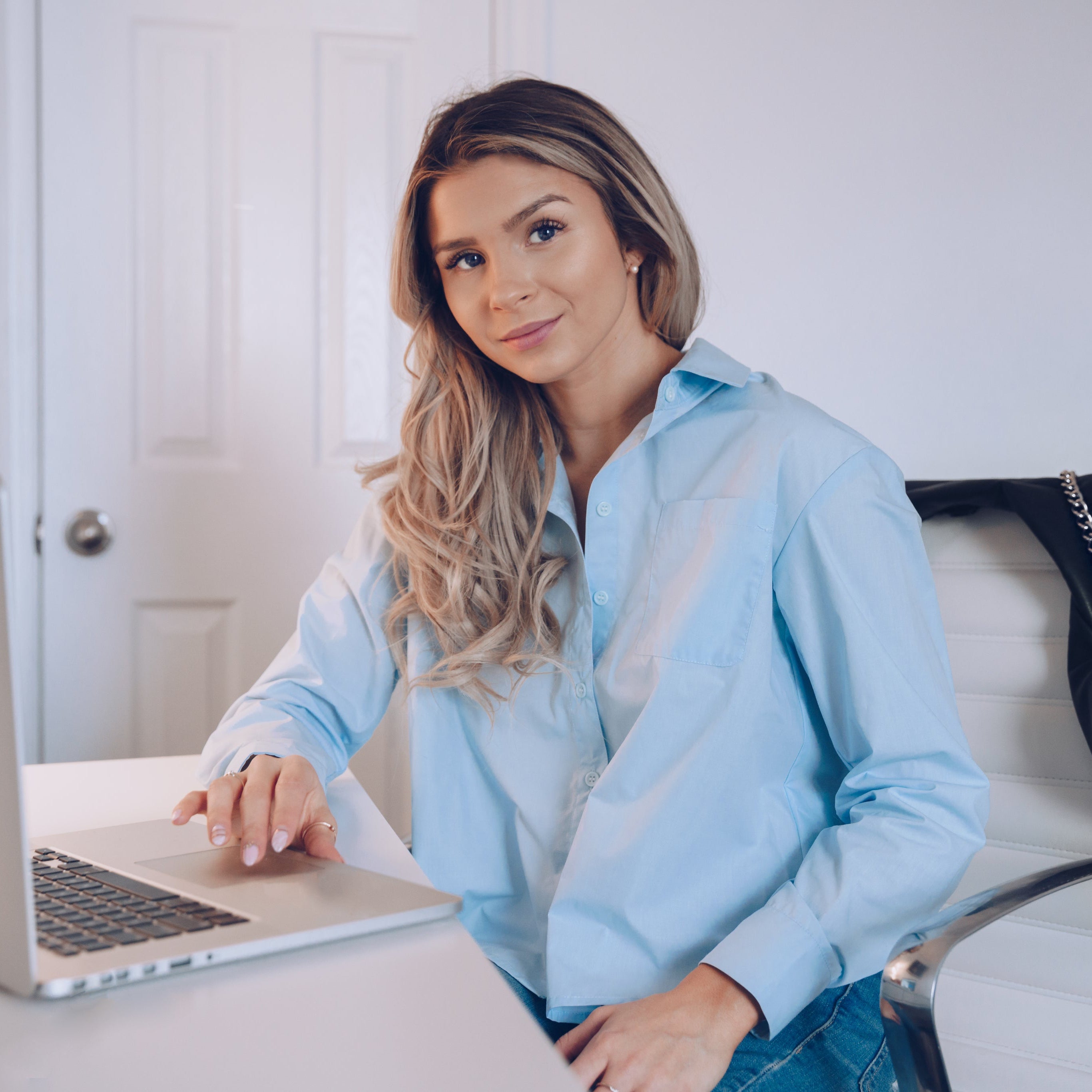 femme travail maison - espace enfant